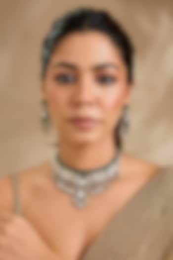 Gold Finish Emerald Green Beaded & Kundan Polki Choker Necklace Set by Aura Trends at Pernia's Pop Up Shop