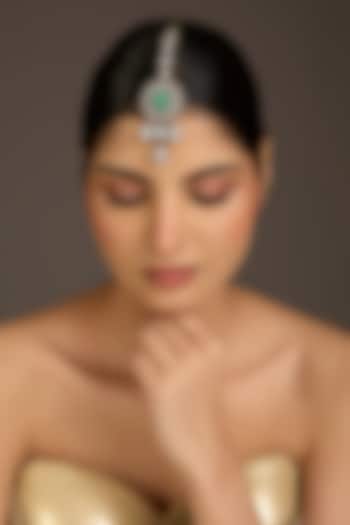 Victorian Finish Kundan Polki & Mint Green Stone Maangtikka by Aura Trends at Pernia's Pop Up Shop