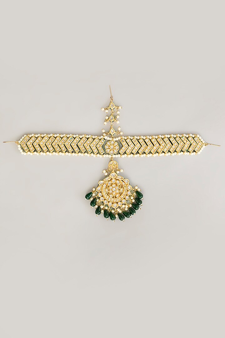 Gold Finish Kundan Stone & Green Beaded Mathapatti by Aura Trends at Pernia's Pop Up Shop