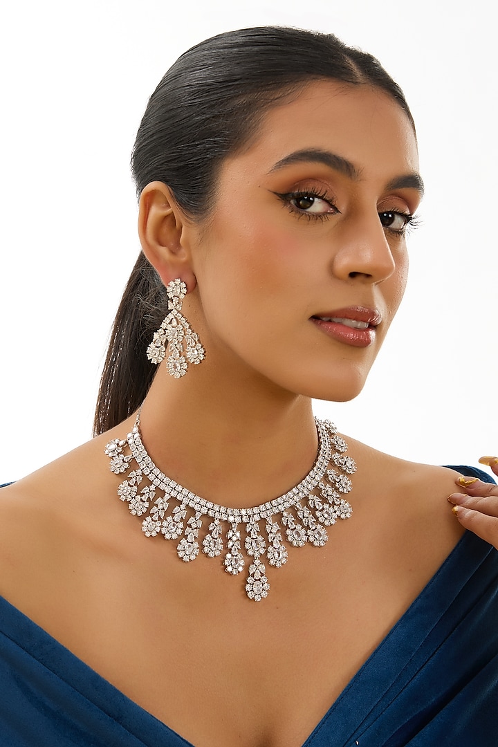 White Finish Kundan Polki Necklace Set by Auraa Trends at Pernia's Pop Up Shop