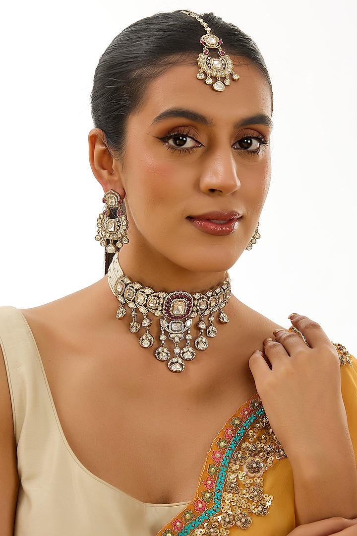 Gold Finish Kundan Polki Necklace Set by Auraa Trends at Pernia's Pop Up Shop