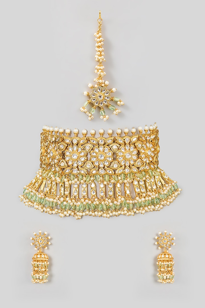 Gold Finish Kundan Polki Choker Necklace Set by Aura Trends at Pernia's Pop Up Shop
