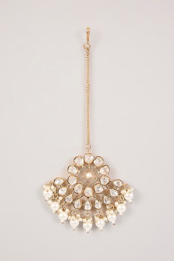 Gold Finish Kundan Polki & Pearl Maangtikka by Aura Trends at Pernia's Pop Up Shop