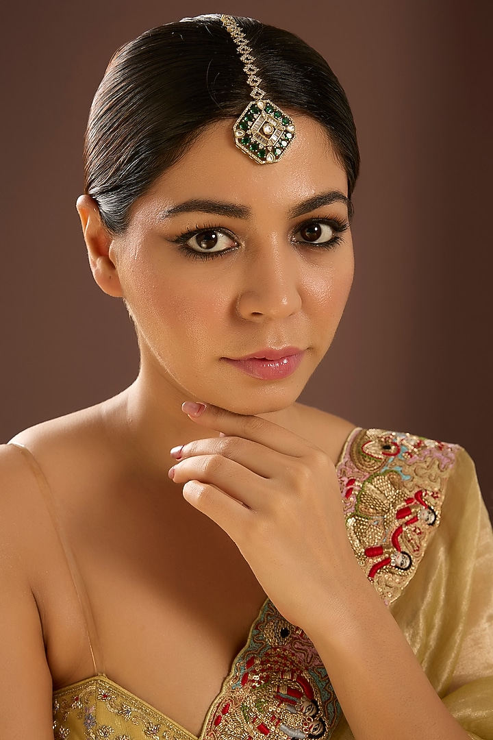 Gold Finish Kundan Polki & Green Gemstone Maangtikka by Auraa Trends at Pernia's Pop Up Shop