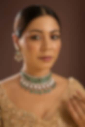 Gold Finish Kundan Polki & Emerald Green Stone Choker Necklace Set by Auraa Trends at Pernia's Pop Up Shop