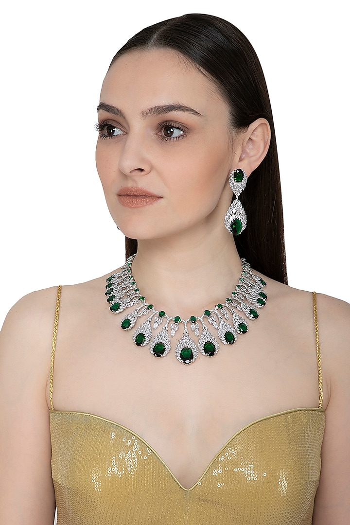 White Finish Diamante & Onyx Necklace Set by Auraa Trends