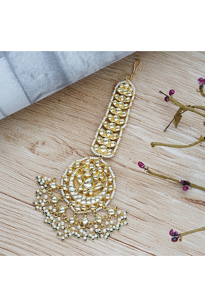 Gold Plated Kundan Maang Tikka by Aura Trends at Pernia's Pop Up Shop