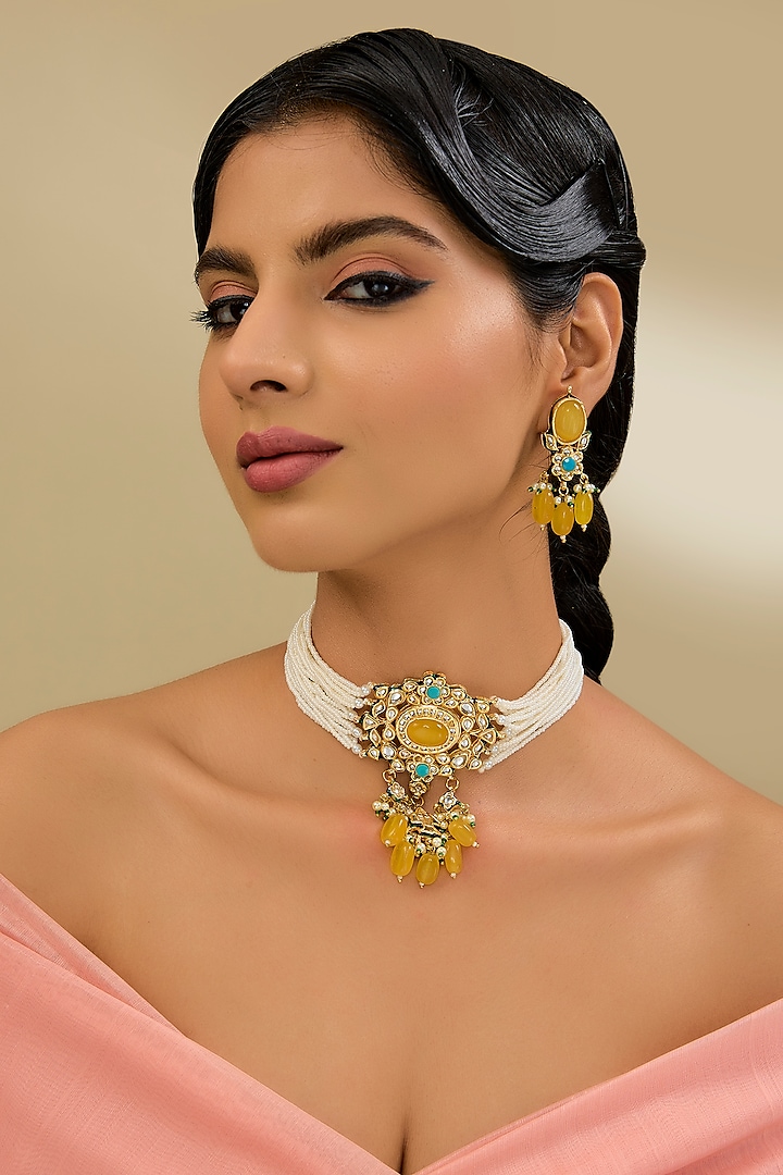 Gold Finish Kundan Polki Necklace Set by Auraa Trends at Pernia's Pop Up Shop