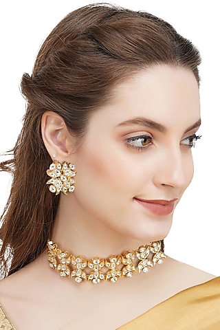 Gold Plated Kundan Polki Choker Necklace Set by Aura Trends