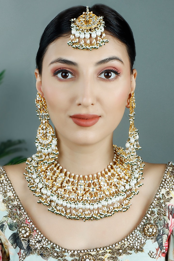 Gold Plated Kundan Choker Necklace Set by Auraa Trends at Pernia's Pop Up Shop