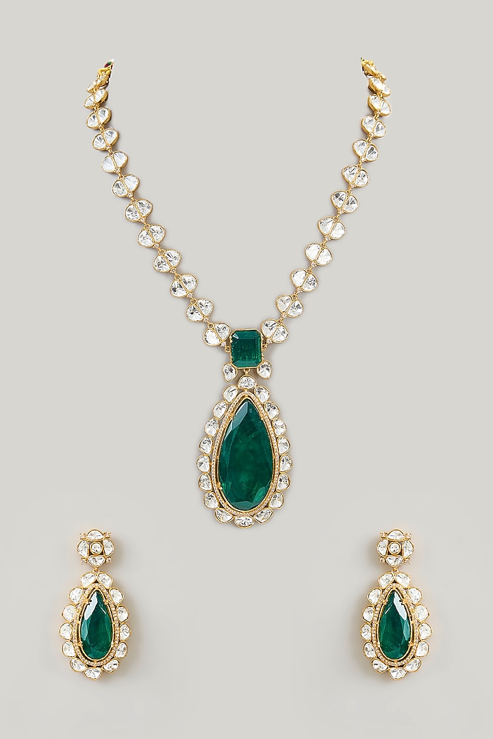 Gold Finish Kundan Polki Pendant Necklace Set by Aura Trends at Pernia's Pop Up Shop
