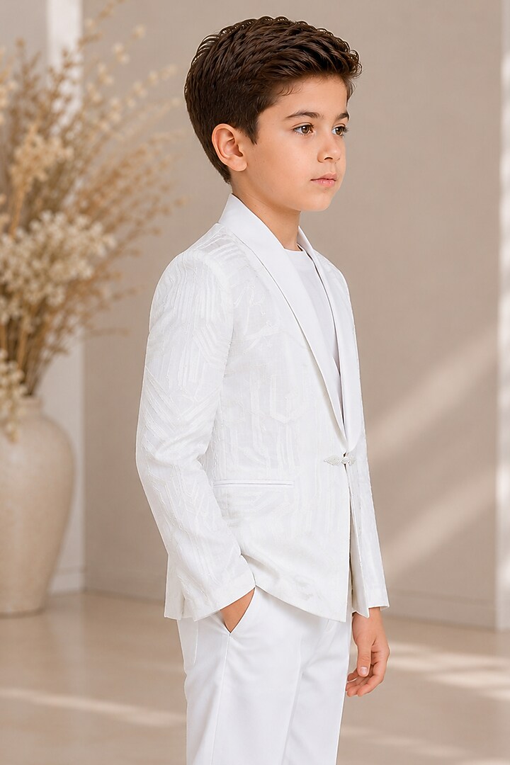 Ivory Linen Embroidered Jacket For Boys by Arun Verma Kids at Pernia's Pop Up Shop