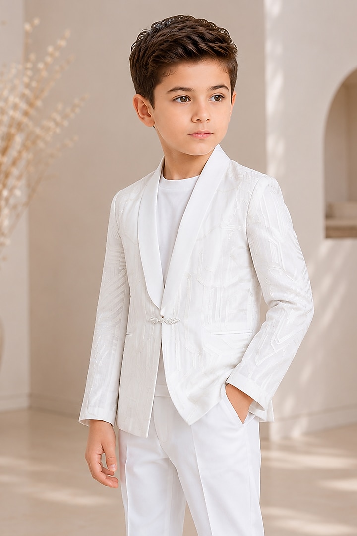 Ivory Linen Embroidered Jacket For Boys by Arun Verma Kids at Pernia's Pop Up Shop