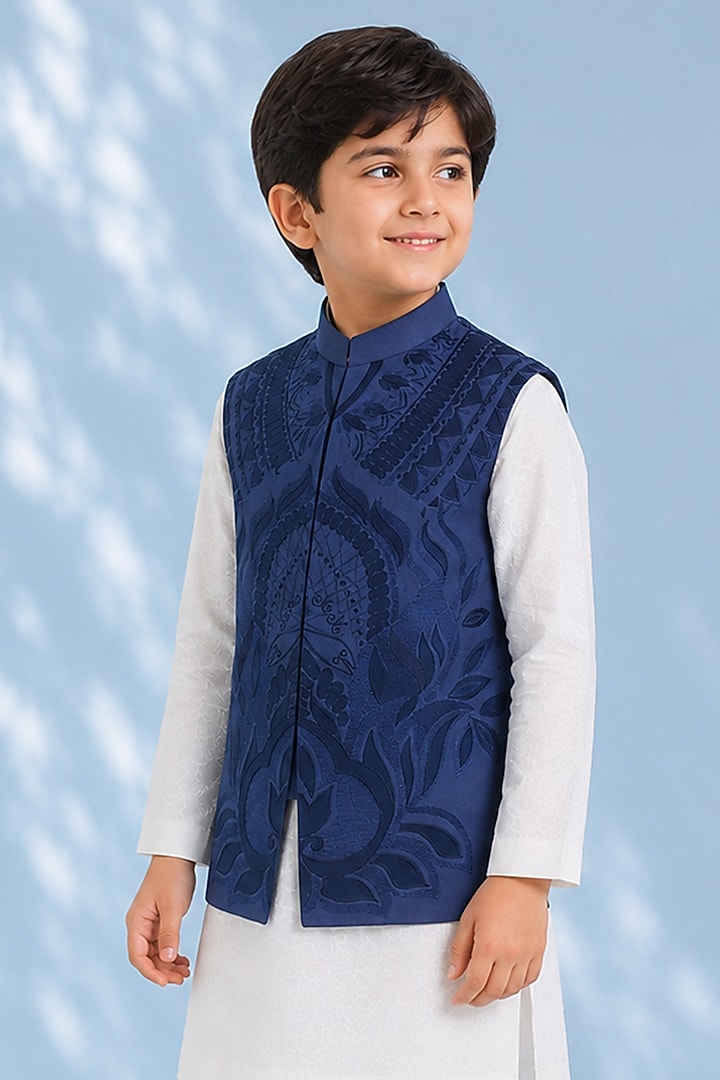 Navy Blue Silk Embroidered Bundi Jacket For Boys by Arun Verma Kids at Pernia's Pop Up Shop