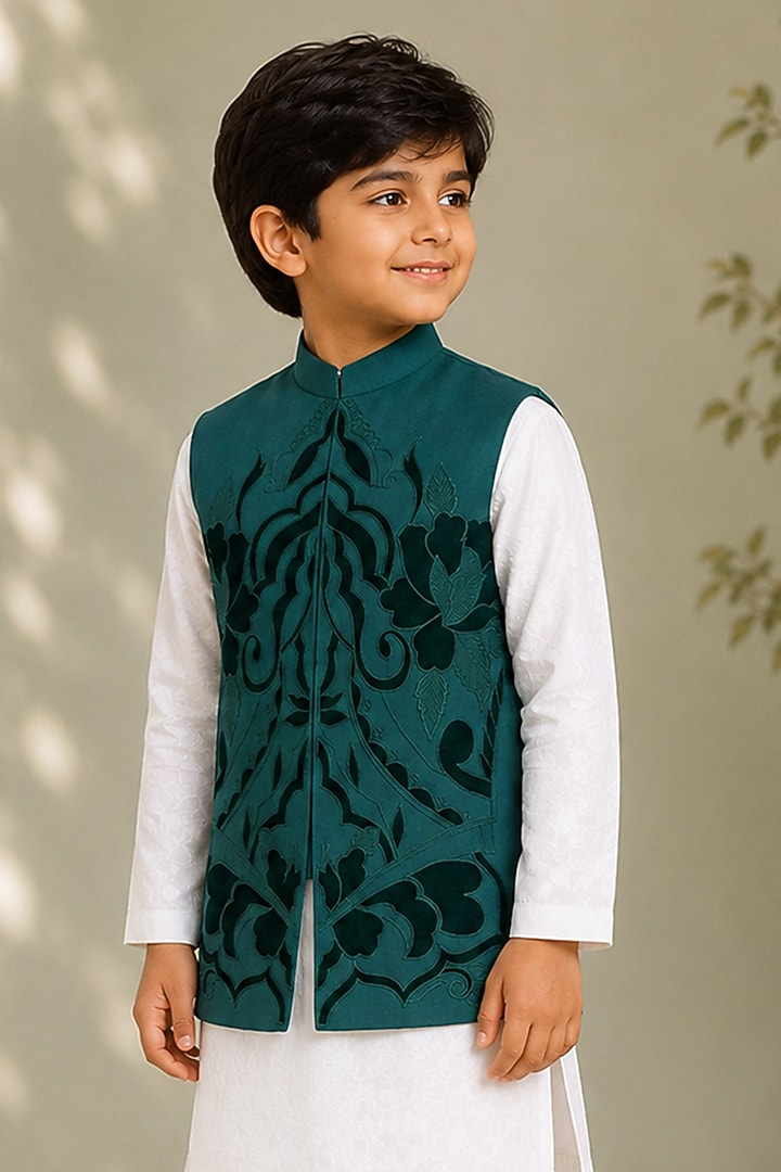 Green Silk Embroidered Bundi Jacket For Boys by Arun Verma Kids at Pernia's Pop Up Shop