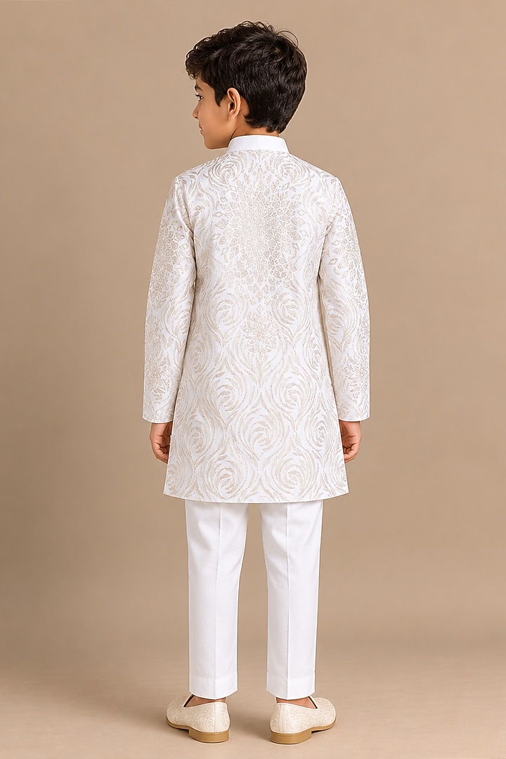 Ivory Silk Embroidered Kurta For Boys by Arun Verma Kids at Pernia's Pop Up Shop