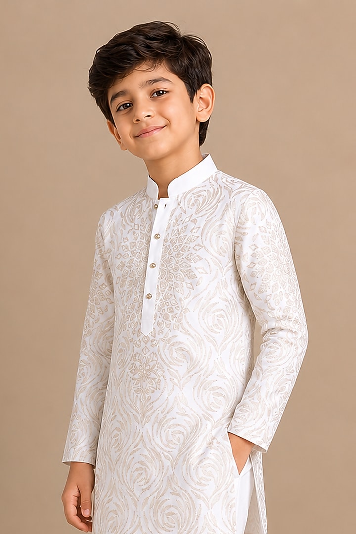 Ivory Silk Embroidered Kurta For Boys by Arun Verma Kids at Pernia's Pop Up Shop