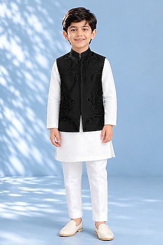 Black Silk Embroidered Bundi Jacket For Boys by Arun Verma Kids