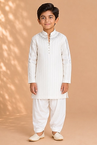 Ivory Silk Embroidered Kurta For Boys by Arun Verma Kids