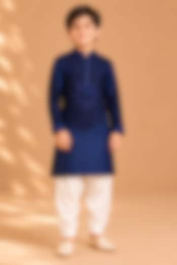 Navy Blue Silk Embroidered Kurta For Boys by Arun Verma Kids at Pernia's Pop Up Shop