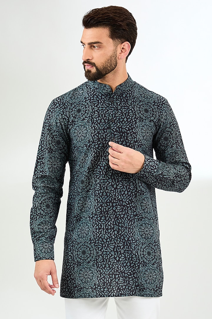Black Linen Digital Printed Bundi Jacket With Kurta by Arun Verma at Pernia's Pop Up Shop