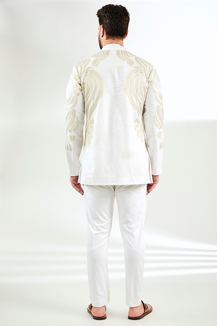 Ivory Linen Resham Embroidered Short Kurta by Arun Verma at Pernia's Pop Up Shop