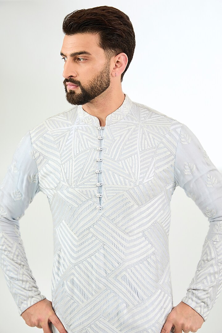 Blue Silk Geometric Embroidered Short Kurta by Arun Verma at Pernia's Pop Up Shop