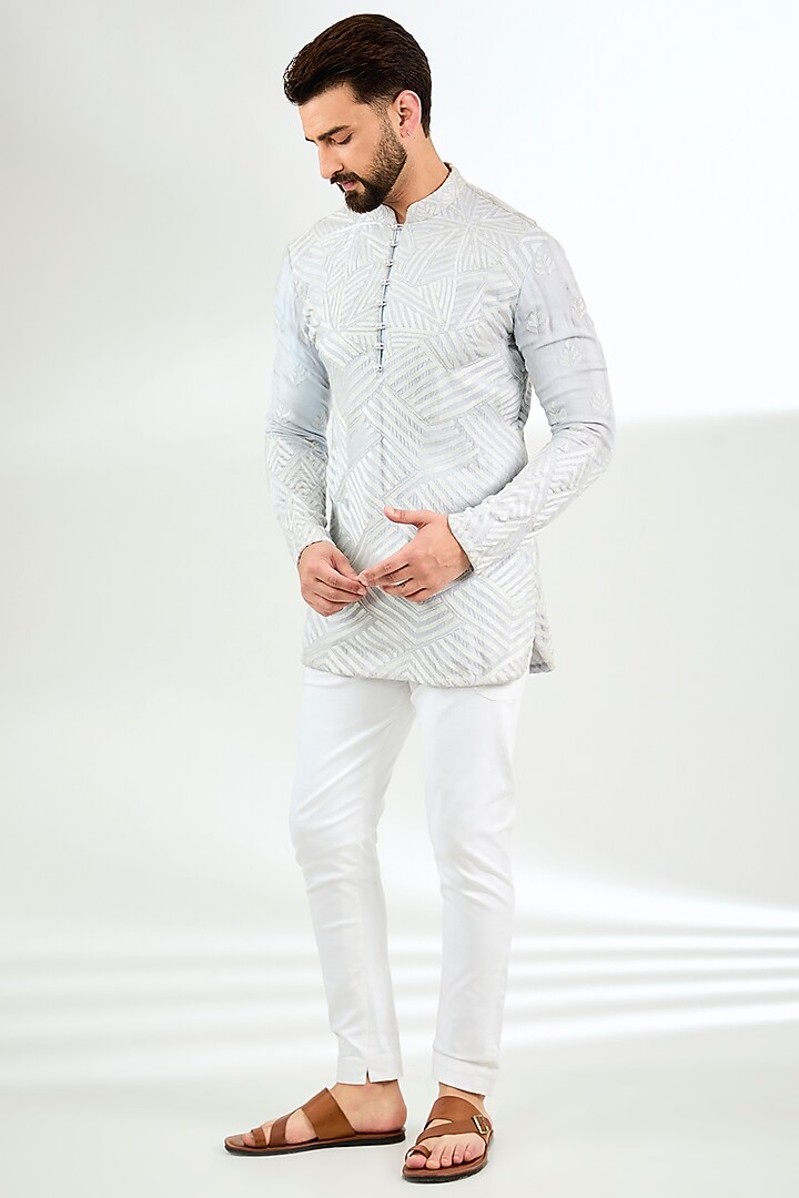 Blue Silk Geometric Embroidered Short Kurta by Arun Verma at Pernia's Pop Up Shop