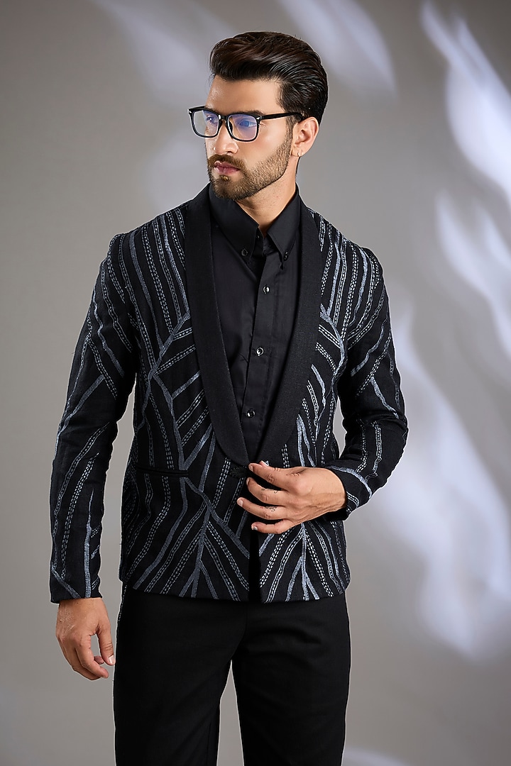 Black Linen Resham Embroidered Blazer by Arun Verma at Pernia's Pop Up Shop