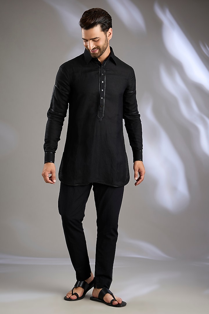 Black Linen Kurta by Arun Verma at Pernia's Pop Up Shop