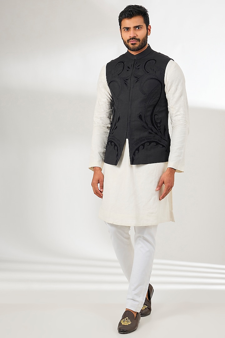 Black Linen Resham Embroidered Bundi Jacket by Arun Verma