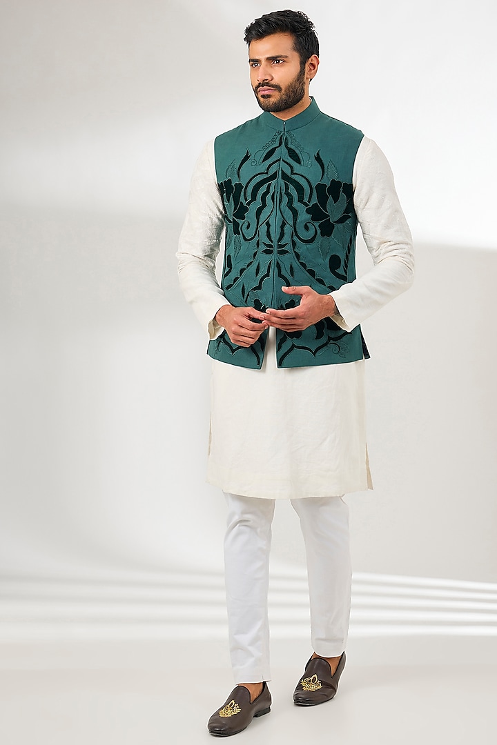 Emerald Green Silk Chanderi Applique Embroidered Bundi Jacket by Arun Verma