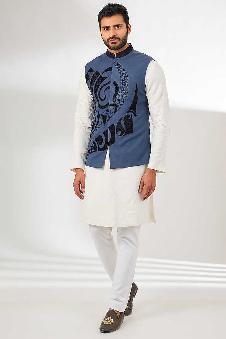 Royal Blue Fine Velvet Thread Embroidered Bundi Jacket by Arun Verma at Pernia's Pop Up Shop
