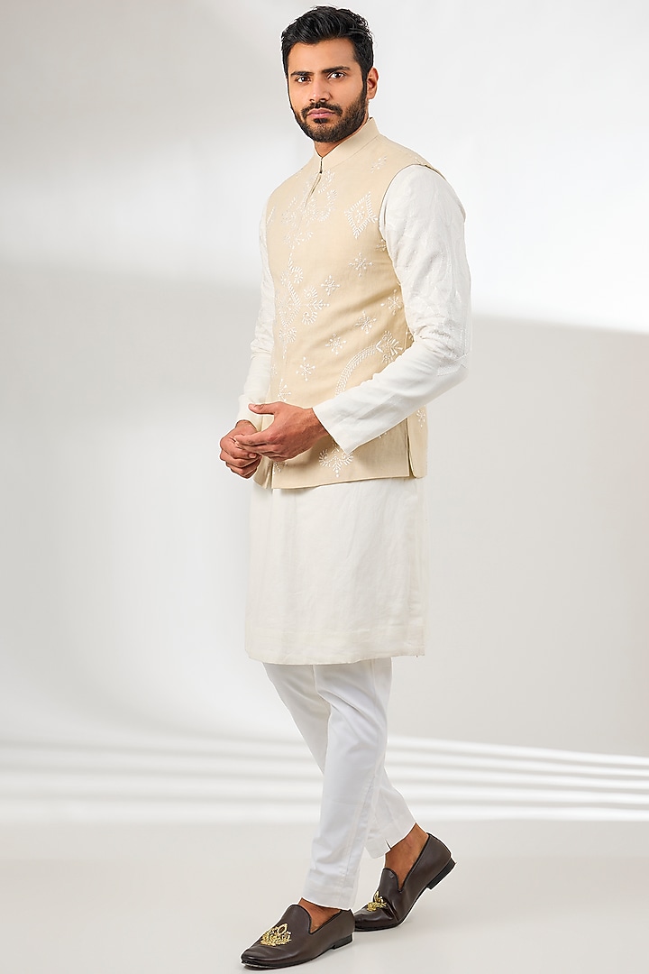 Beige Linen Thread & Resham Embroidered Bundi Jacket by Arun Verma at Pernia's Pop Up Shop