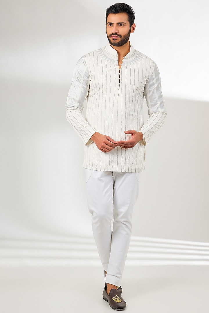 Ivory Chanderi Applique Work Short Kurta by Arun Verma at Pernia's Pop Up Shop