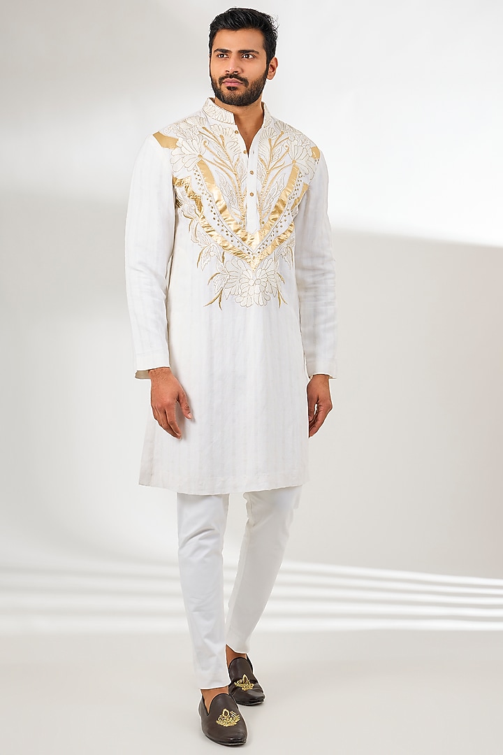 Ivory Chanderi Applique & Thread Work Kurta by Arun Verma at Pernia's Pop Up Shop
