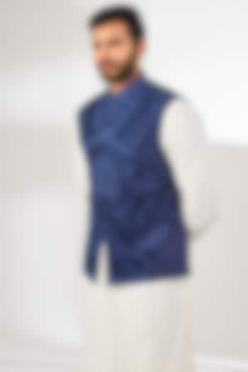 Royal Blue Silk Thread Embroidered Bundi Jacket by Arun Verma