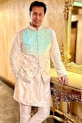 Porcelain White & Sky Blue Ombre Raw Silk Mirror Embroidered Bundi Jacket Set by ASUKA