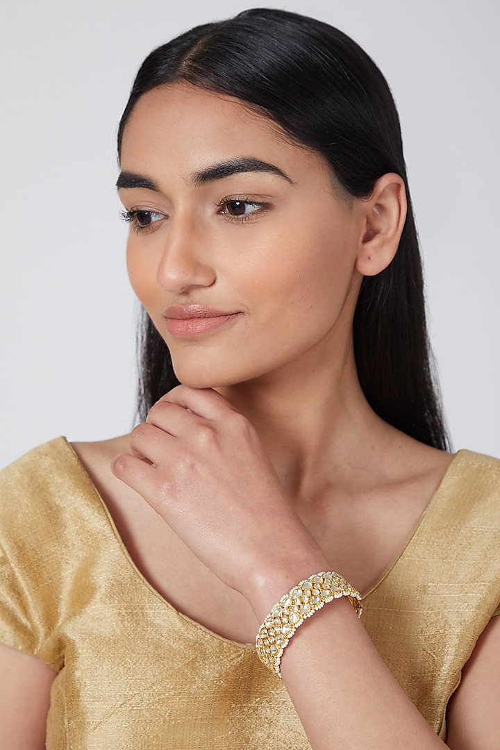 Gold Plated Kundan & White Stones Bangles by Auraa Trends