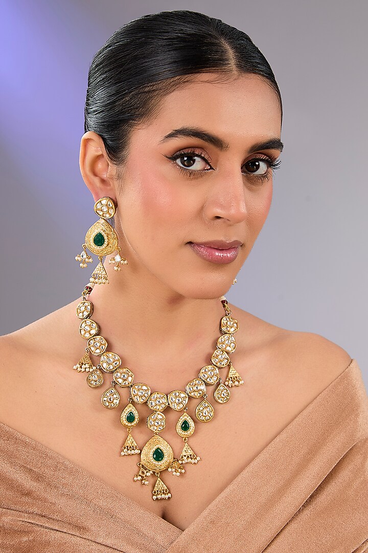 Gold Finish Kundan Polki & Emerald Green Stone Necklace Set by Aura Trends at Pernia's Pop Up Shop