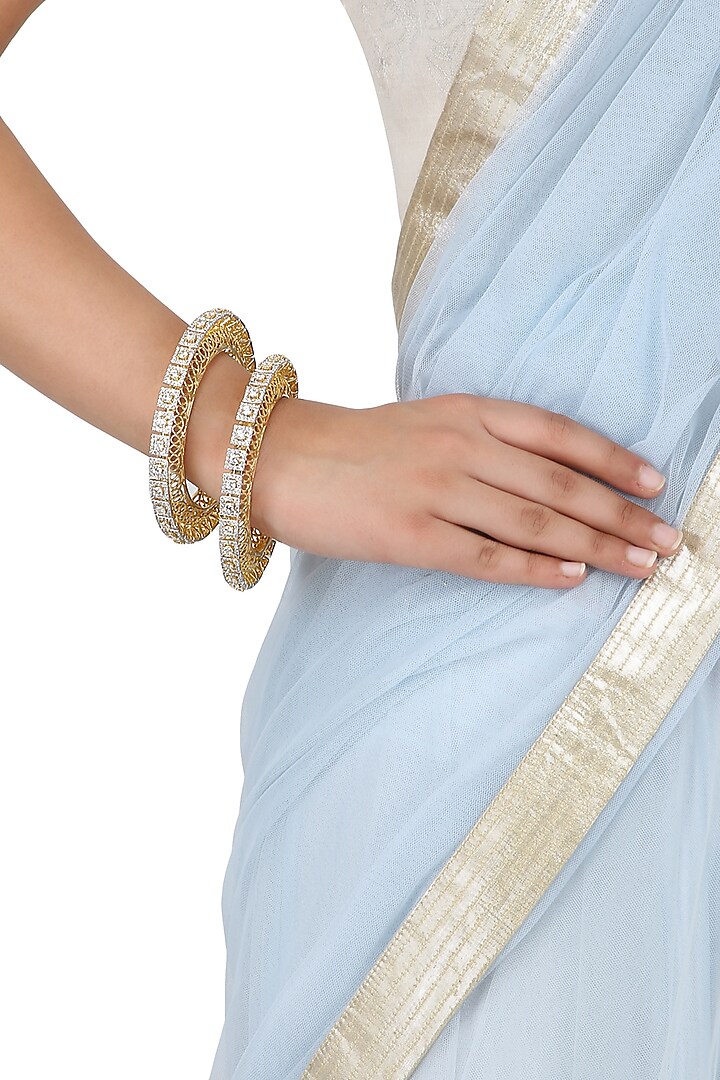 A Pair Of Gold Plated Round Bangle In Alloy Studded with Square and Round Shaped American Diamonds by Auraa Trends