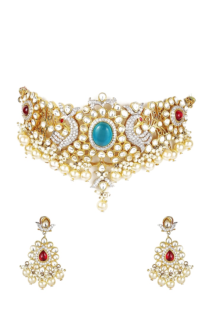 Gold Finish Kundan Necklace Set by Auraa Trends