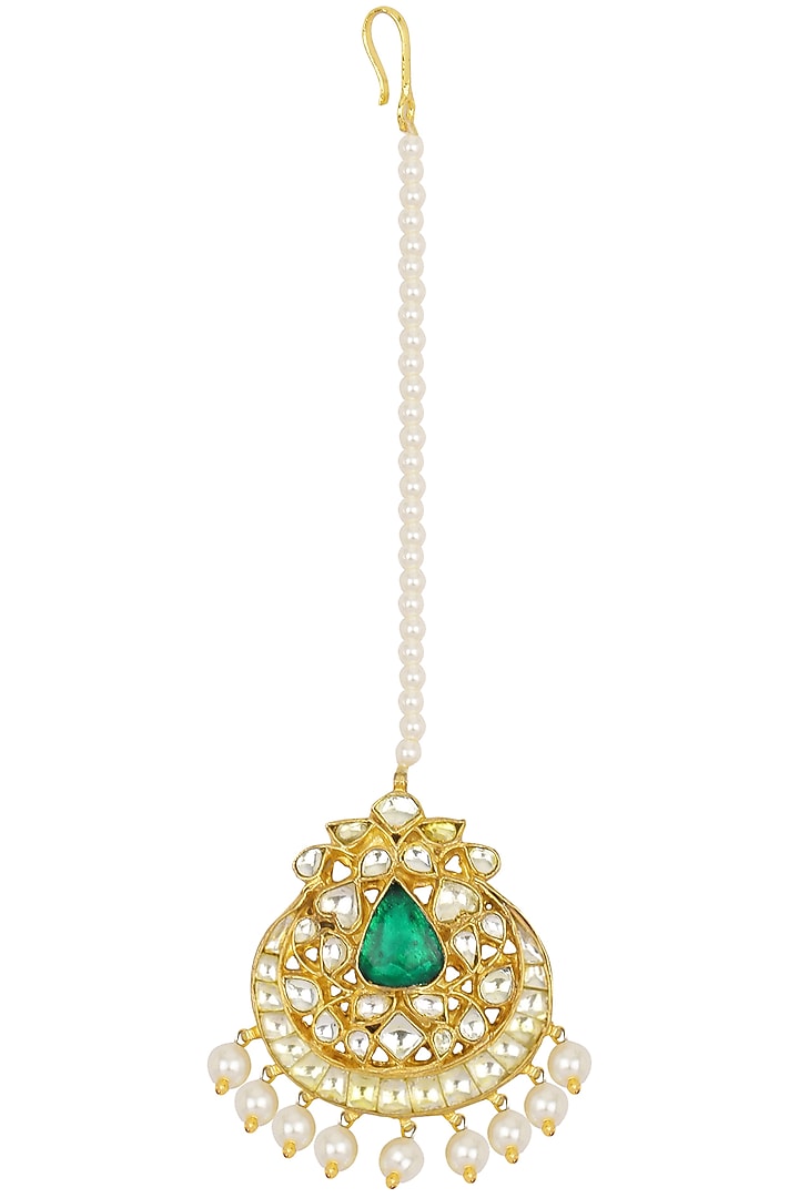 Auraa Trends presents Gold finish kundan stone maang tikka available only at Pernia's Pop Up Shop.