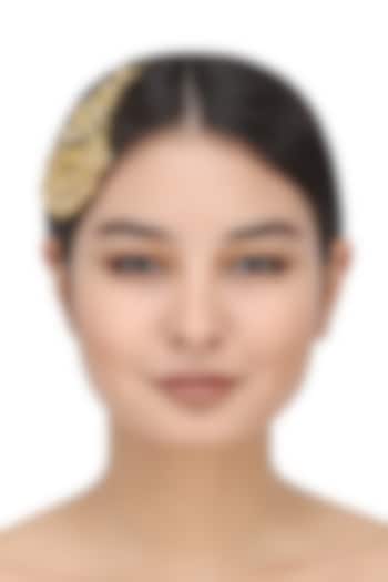 Auraa Trends presents Gold finish kundan stone and pearl passa available only at Pernia's Pop Up Shop.