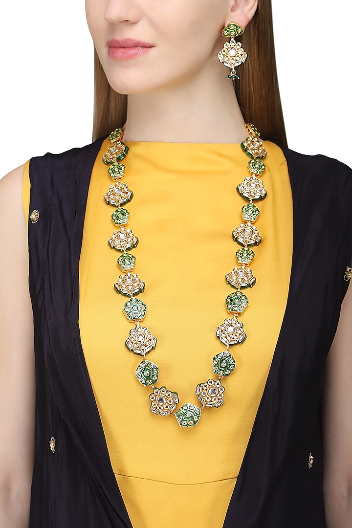 Gold Finish Kundan and Green Meenakari Necklace Set by Auraa Trends