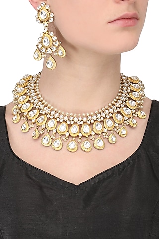 Gold finish big kundan stone teardrop motifs necklace by Aura Trends