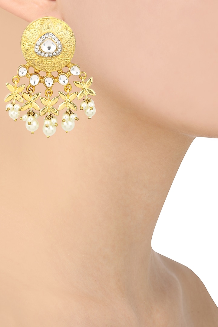 Matte Gold Plated Kundan and Flower Earrings by Auraa Trends