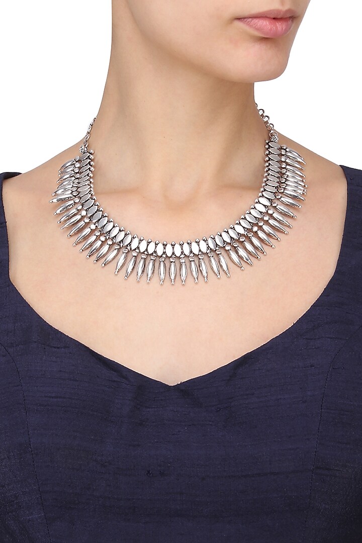 Antique Silver Finish Tribal Necklace by Auraa Trends