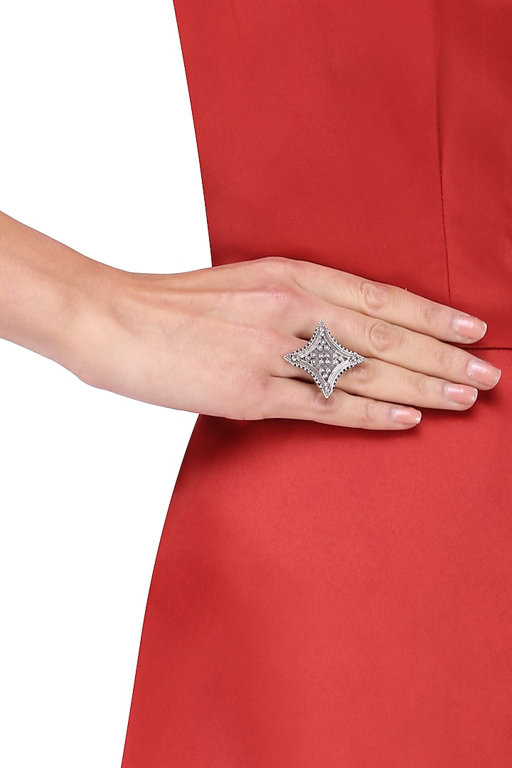 Antique Silver Finish Star Ring by Auraa Trends Silver Jewellery