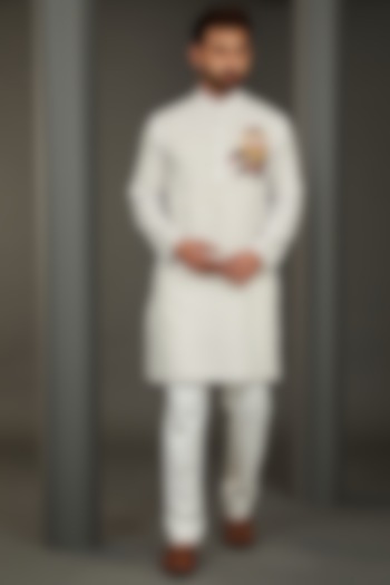White Giza Cotton Blend Hand Painted Kurta by AVALIPT